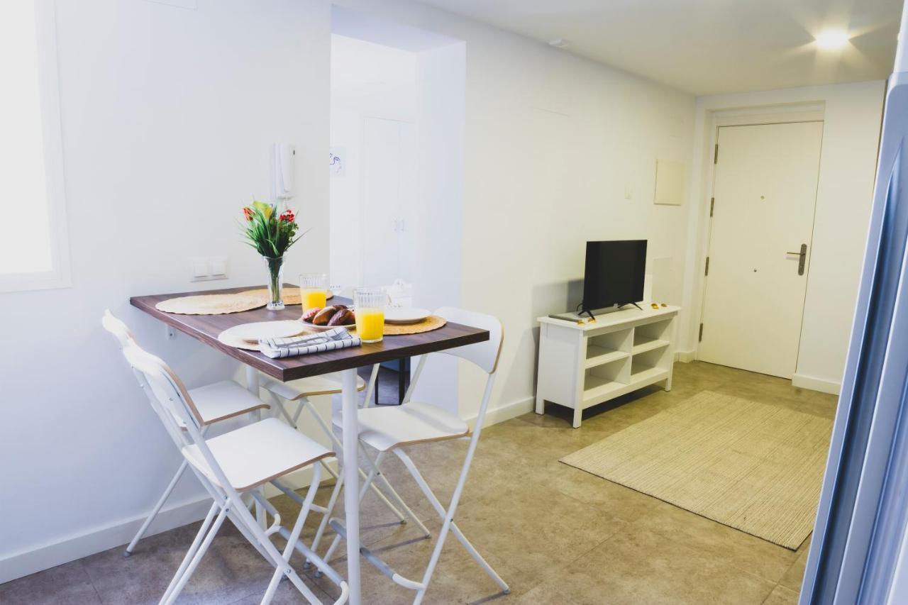 Cdz - Botica, Encantador Apartamento En Pleno Centro Historico Cádiz Exterior foto